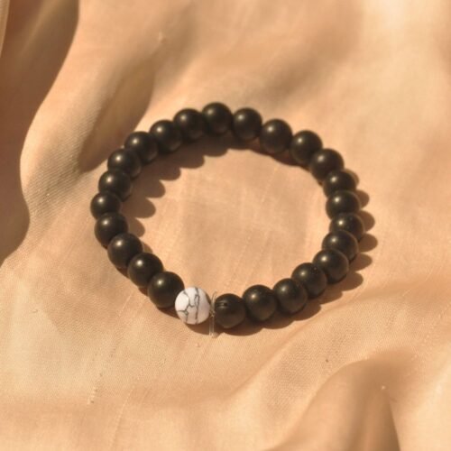 Black bead stretch bracelet