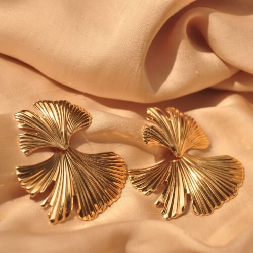 Lara statement earrings