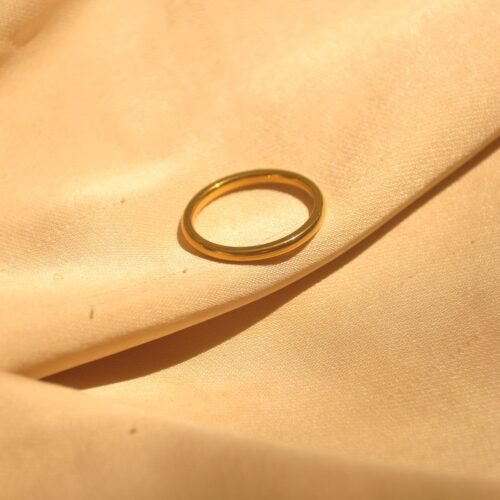 Gold concave thin steel ring (Size 10)