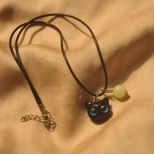 Blue cat cord chain