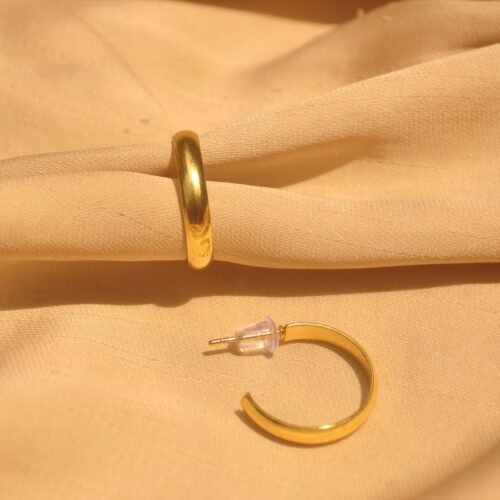 Gold flat hoops