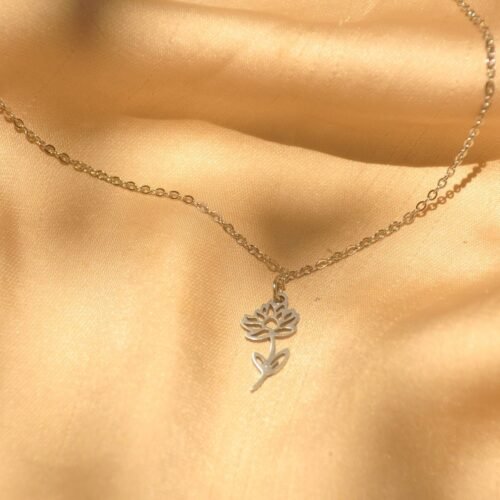 Chrys floral steel chain
